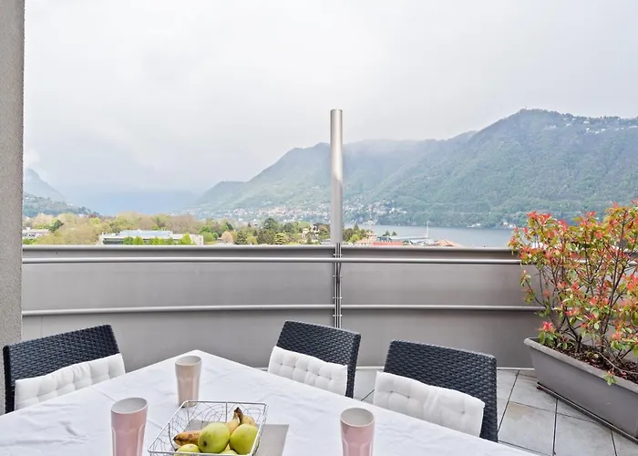 Guesthost - La Perla - X6 With Ac And Garage! Appartement